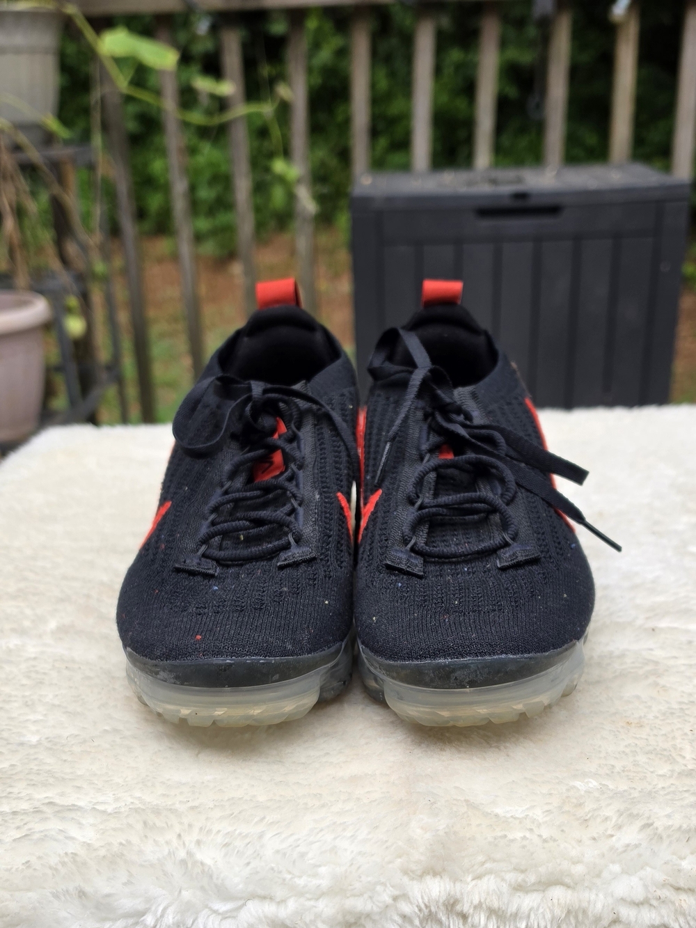 Nike Air VaporMax 2021 Flyknit Leopard Black Red Sneakers Women's 8.5 - Picture 3 of 7